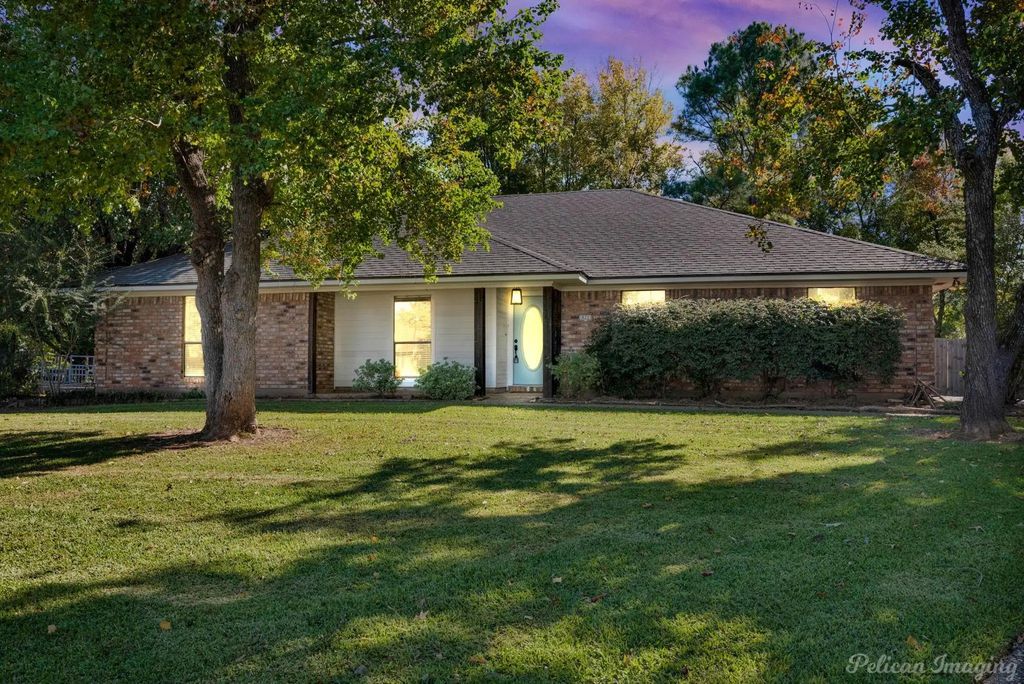 421 Edgemont Drive, Bossier City