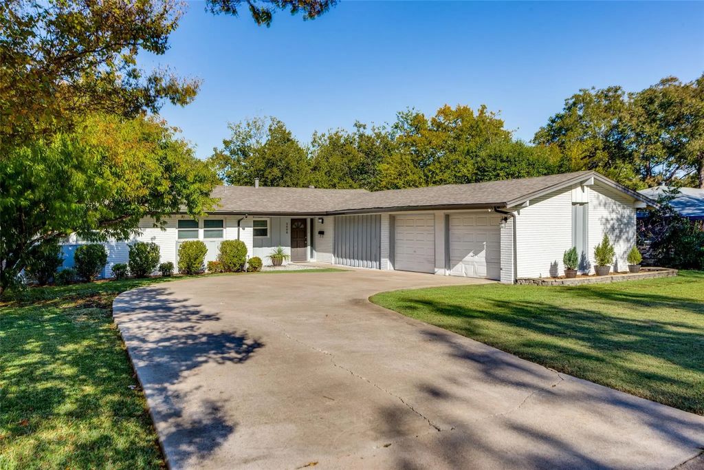 5608 Wales Avenue, Fort Worth