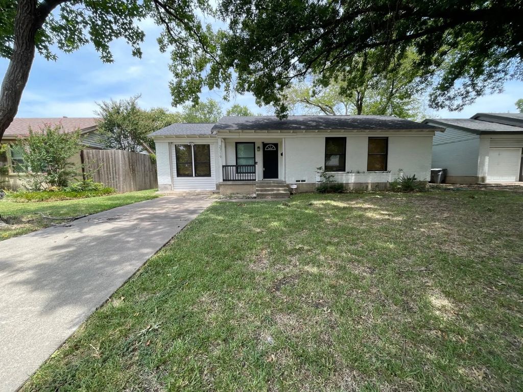 2719 Province Lane, Dallas