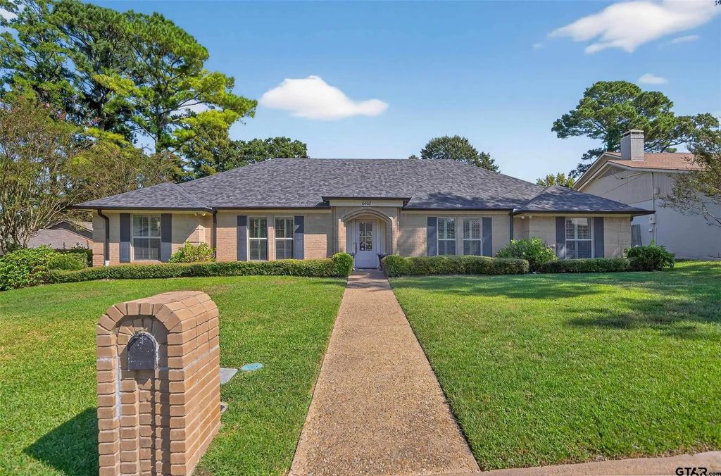 6102 Wilderness Road, Tyler