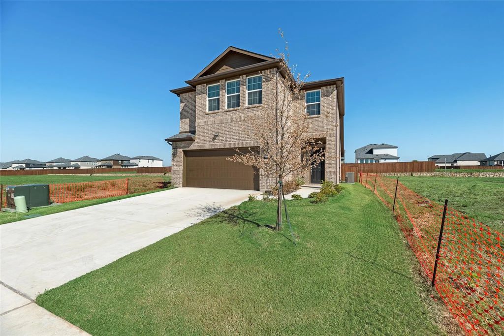1537 Vermillion Street, Forney