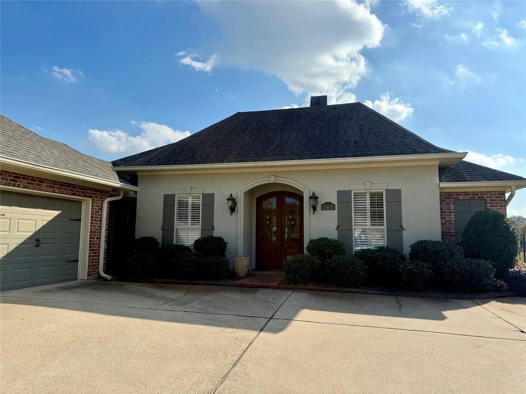 2463 Churchill Drive, Bossier City