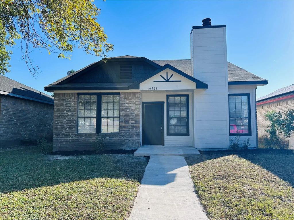 10224 Woodleaf Drive, Dallas