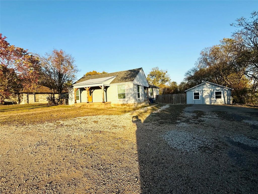 632 Peggs Street, DeSoto