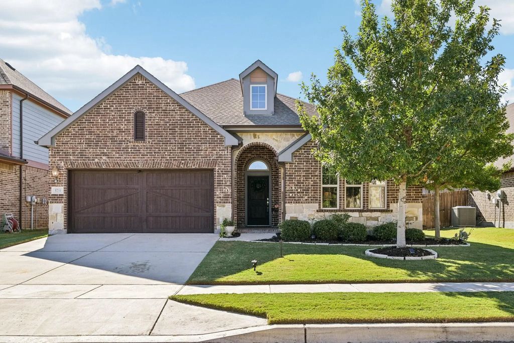 8216 Snow Goose Way, Fort Worth