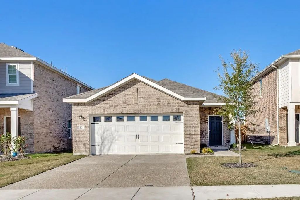 2101 Burnwood Street, Melissa