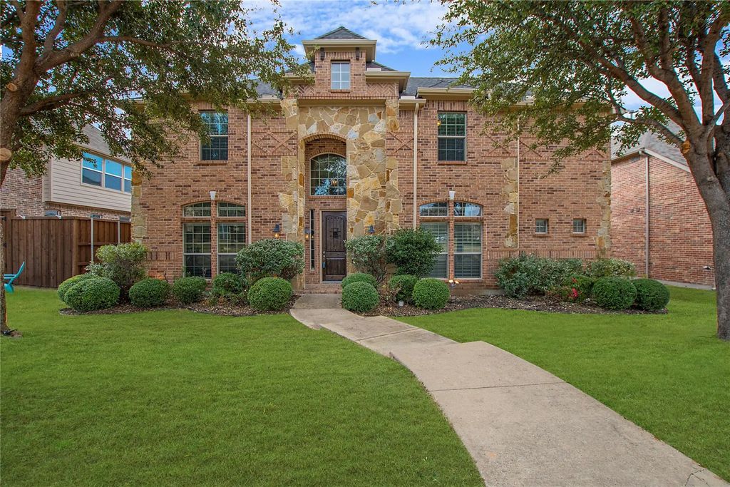 14323 Fall Harvest Drive, Frisco