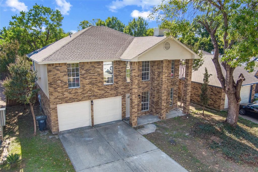 8528 Mystic Trail, Fort Worth