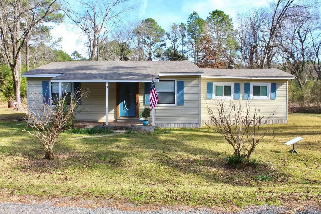 213 Bossier Street, Heflin