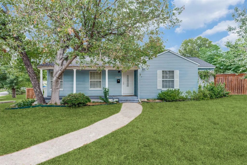 7349 Brazos Avenue, Fort Worth