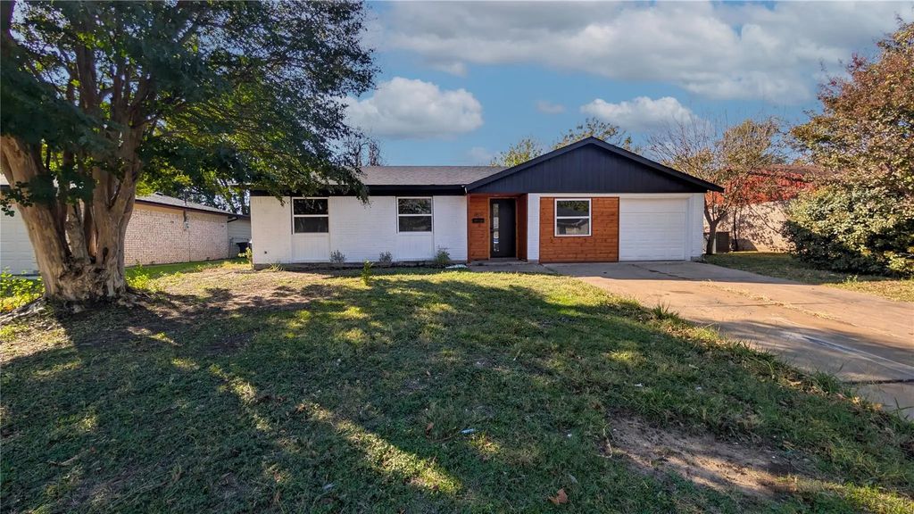 6836 Alma Street, Forest Hill