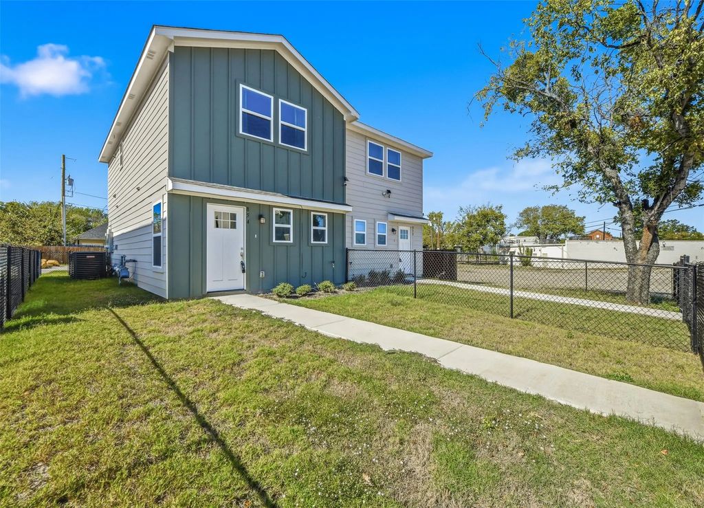 852 Sims Legacy Lane 854, Fort Worth