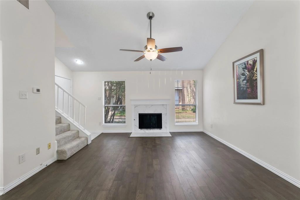 4937 Oak Bluff, Mesquite