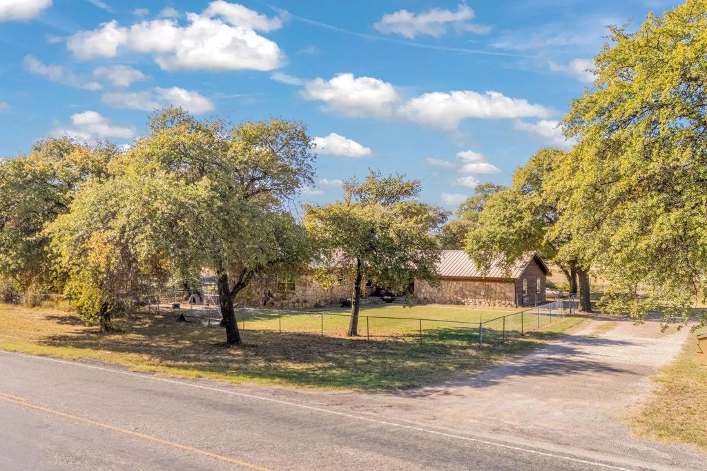 6651 Fm 3326 S, Hawley