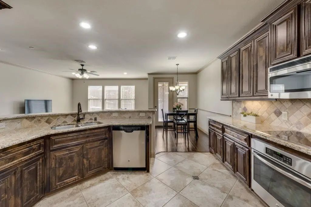 1013 Audrey Way, Allen