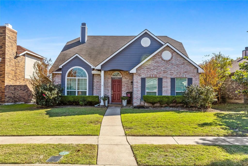 416 Sims Drive, Cedar Hill
