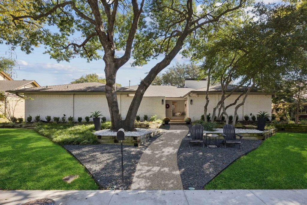16806 Hunters Point Drive, Dallas