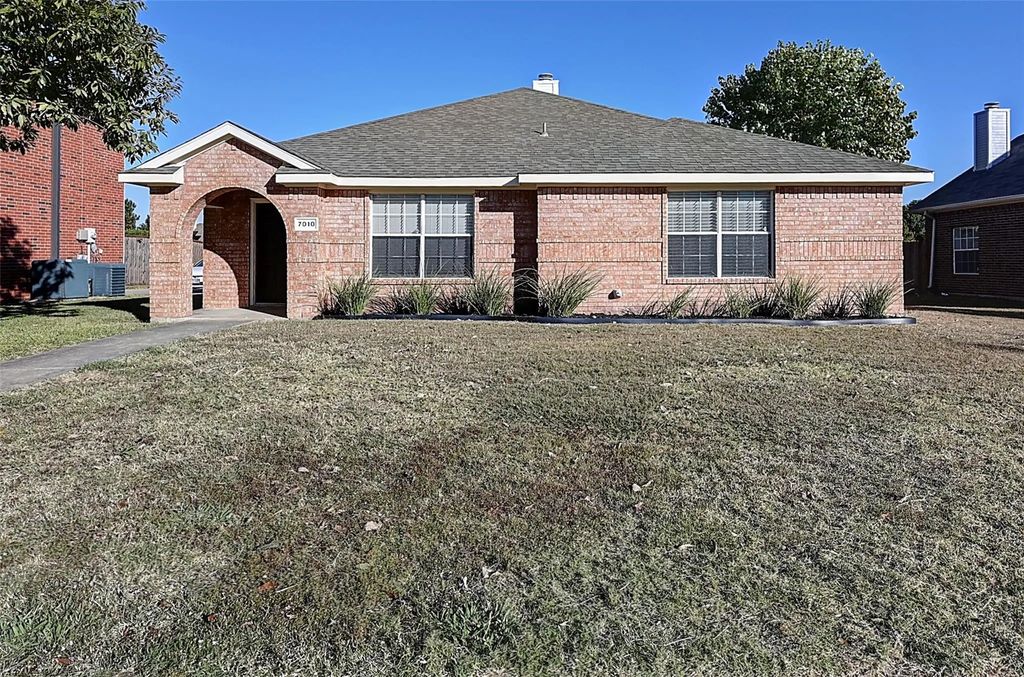 7010 Cottonwood Circle, Sachse
