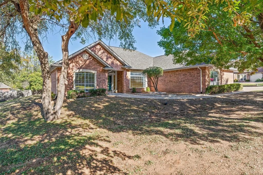 6100 N Waverly Court, Granbury