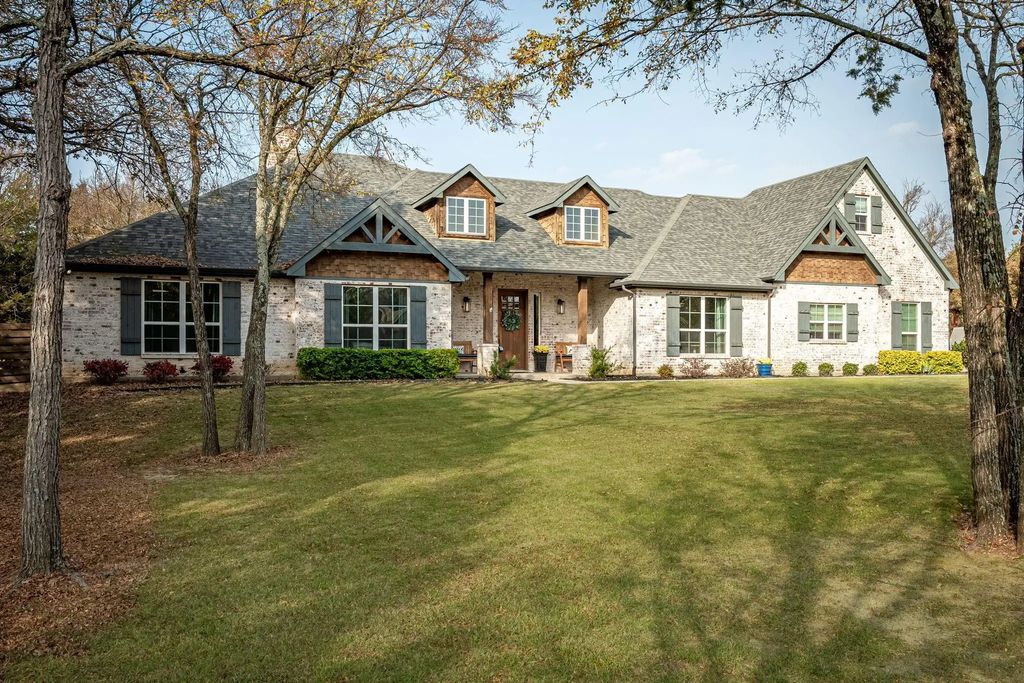 6641 Blackjack Oaks Road, Aubrey