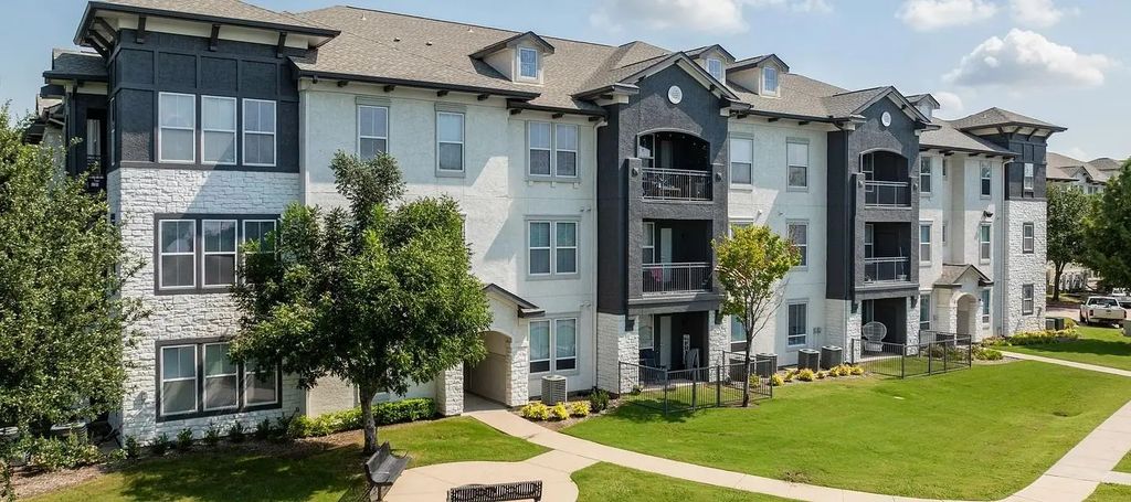 6000 Eldorado Parkway 13-1323, Frisco