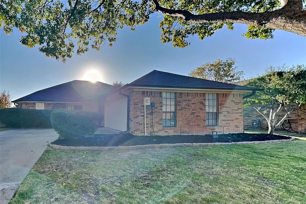 114 N Rustic Trail, Wylie