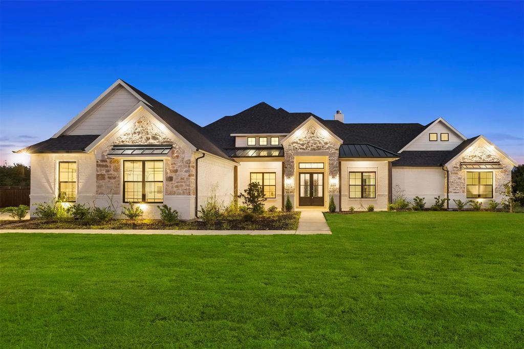 157 Aiden Drive, Waxahachie