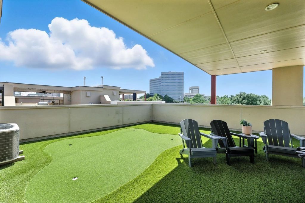 101 Decker Drive 301, Irving
