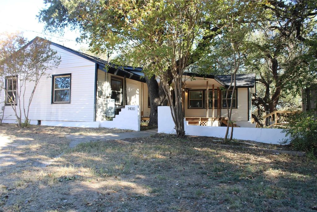 1400 Cottage, Brownwood