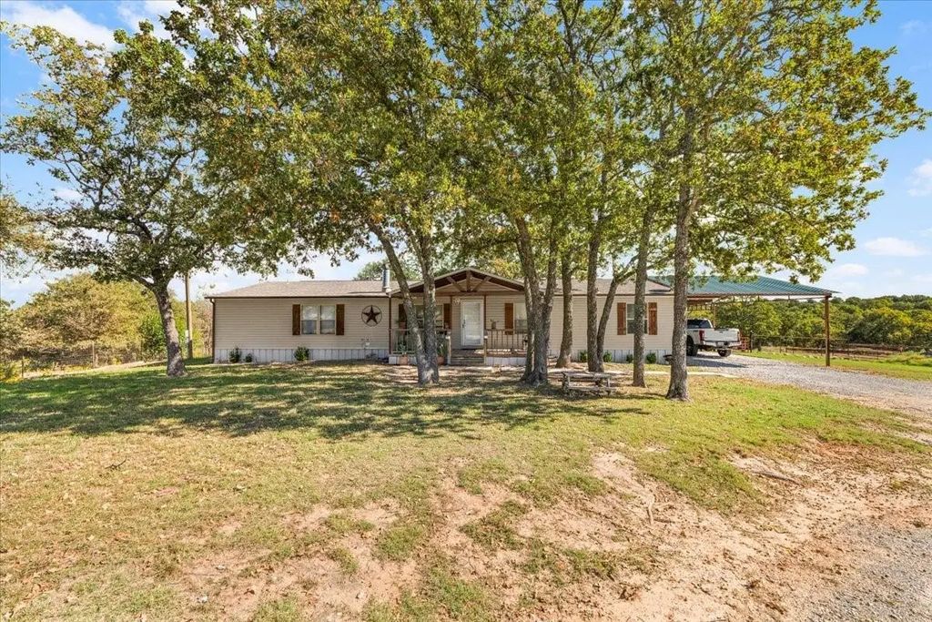 312 Private Road 3760, Springtown