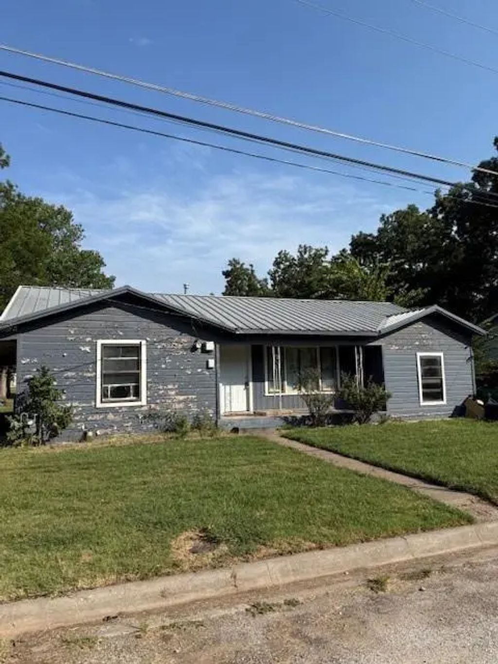 708 Cooper Street, Bowie