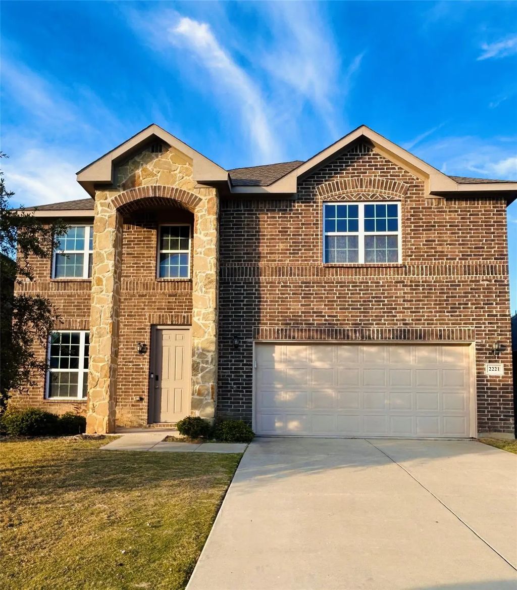 2221 Juarez Drive, Fort Worth