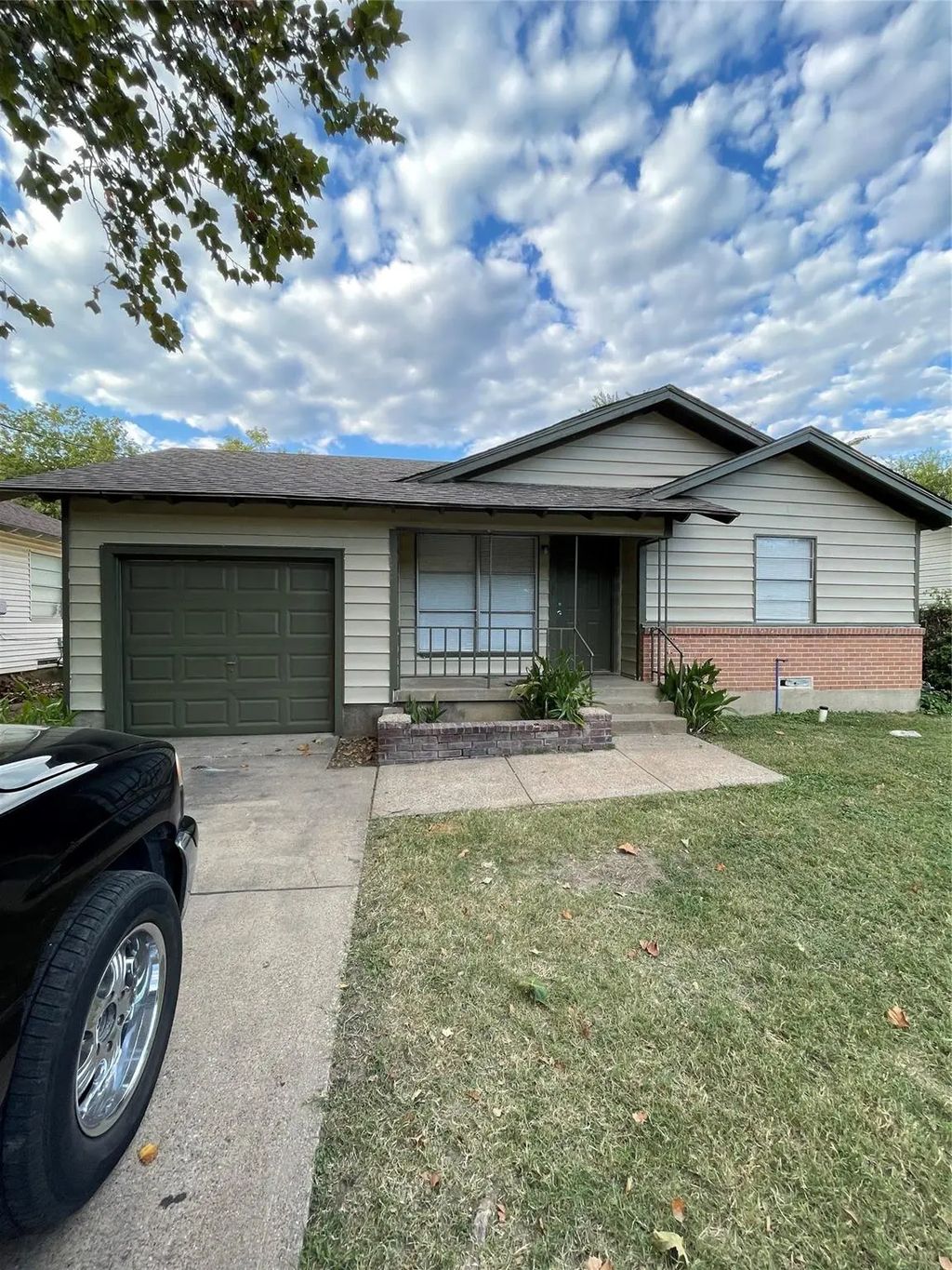 9027 Cardella Avenue, Dallas
