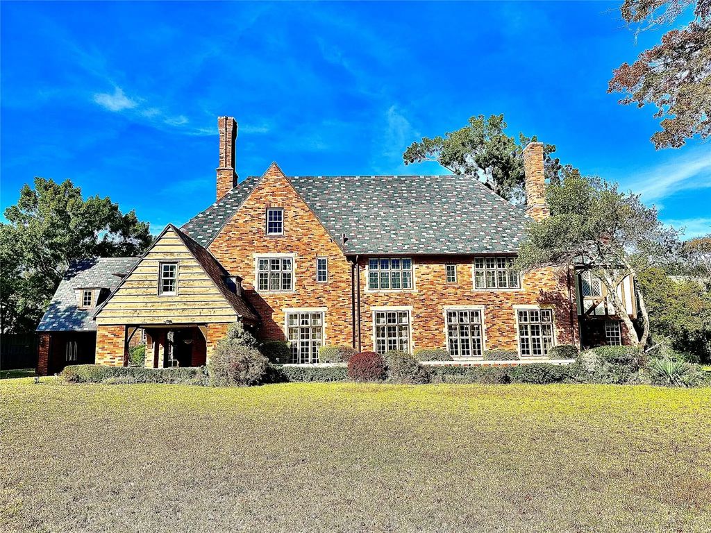 6835 Westlake Avenue, Dallas