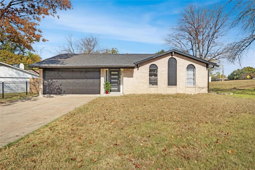 3521 18th Street, Plano
