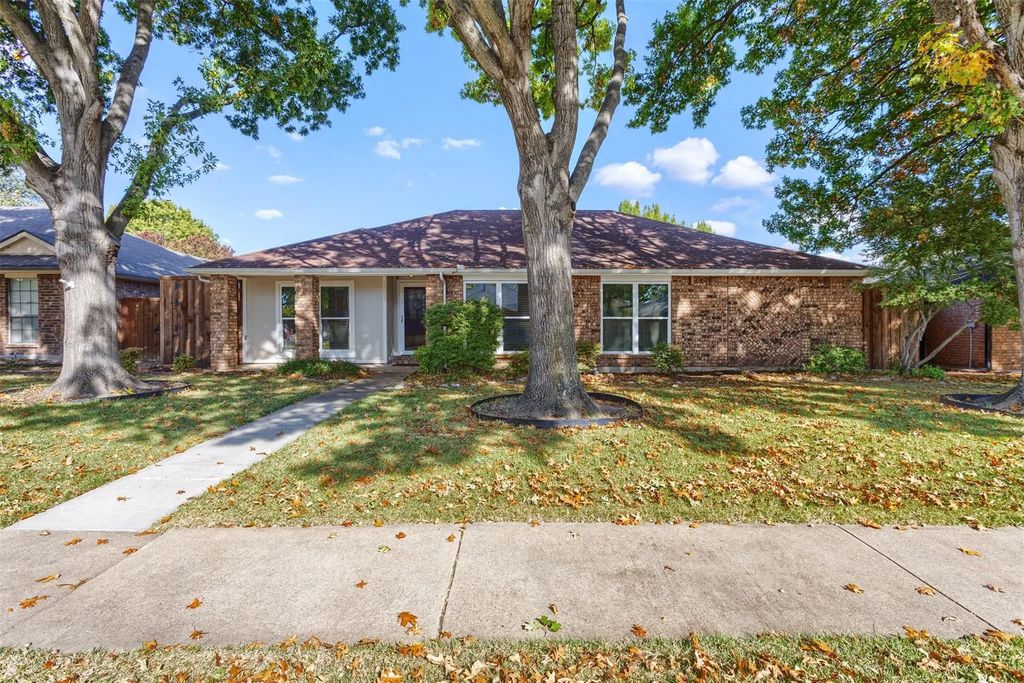 1009 Hanover Drive, Allen