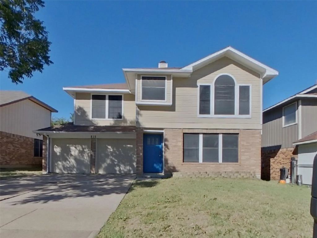 815 Wyndham Place, Arlington