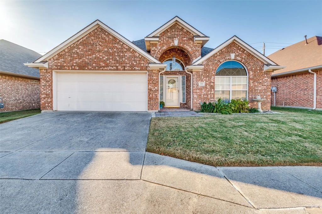 2620 Britany Circle, Bedford