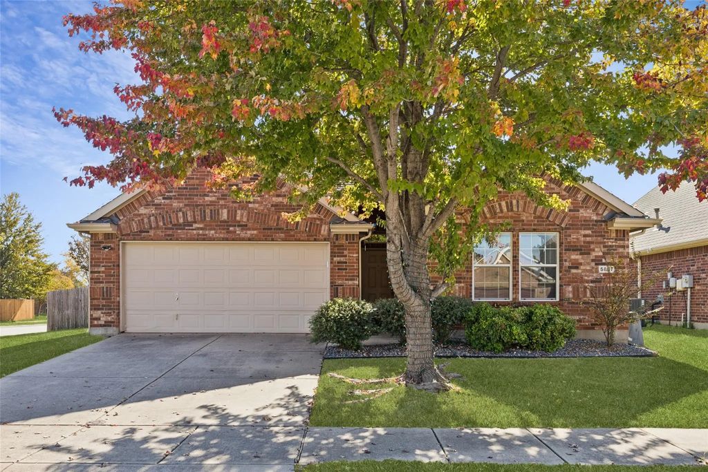 5801 Greenmeadow Drive, Denton