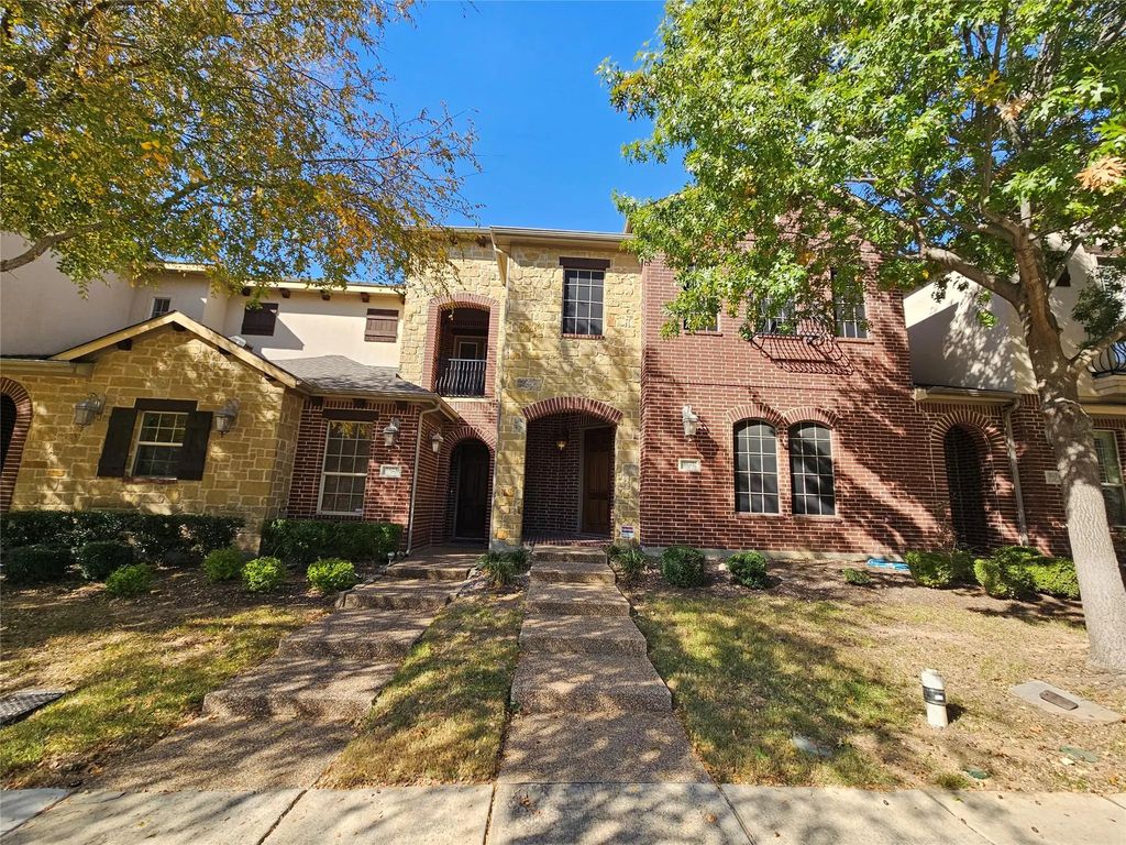 8627 Calvin Road, Irving