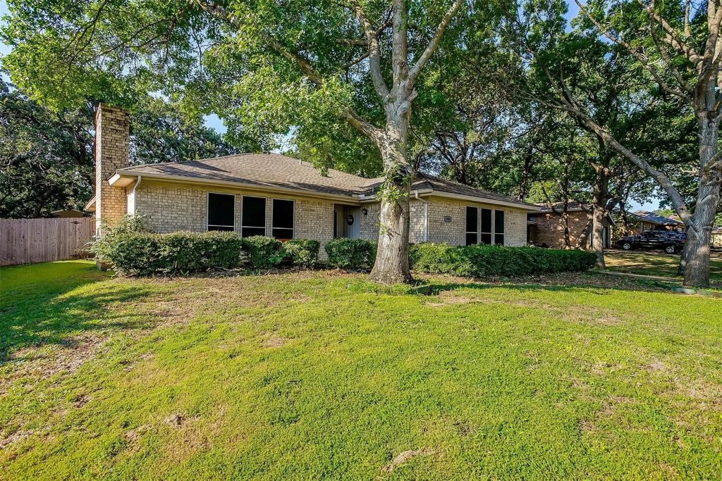 5306 Oak Brook Road, Arlington