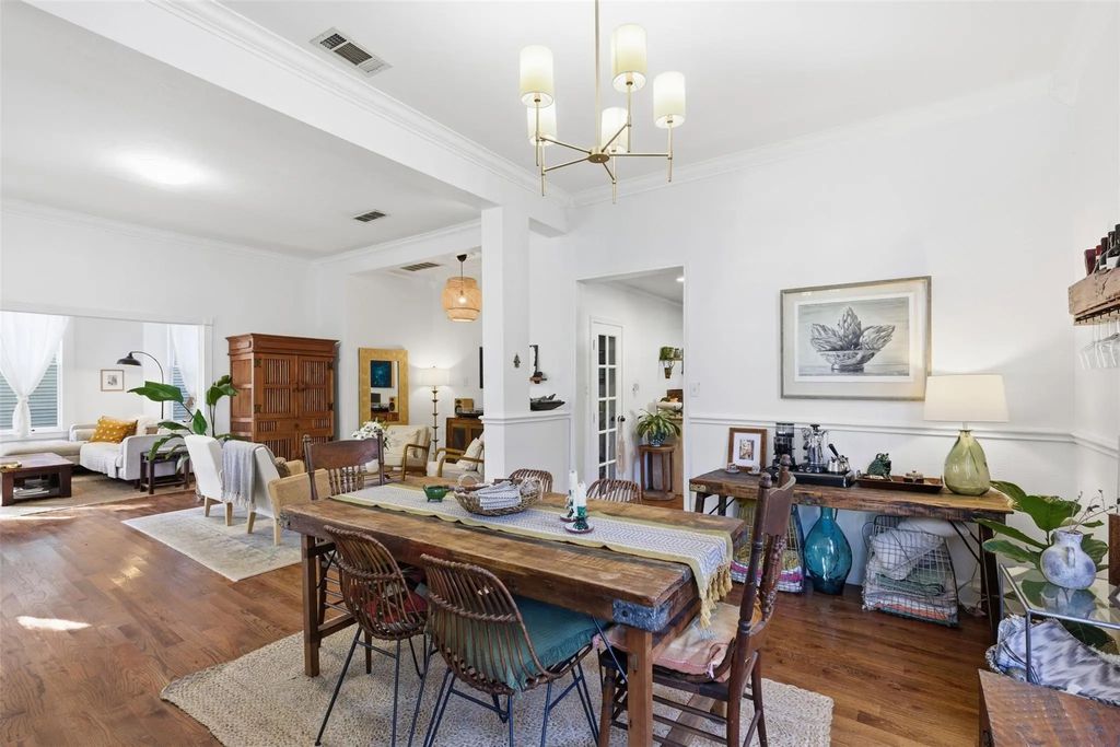 1812 Alston Avenue, Fort Worth