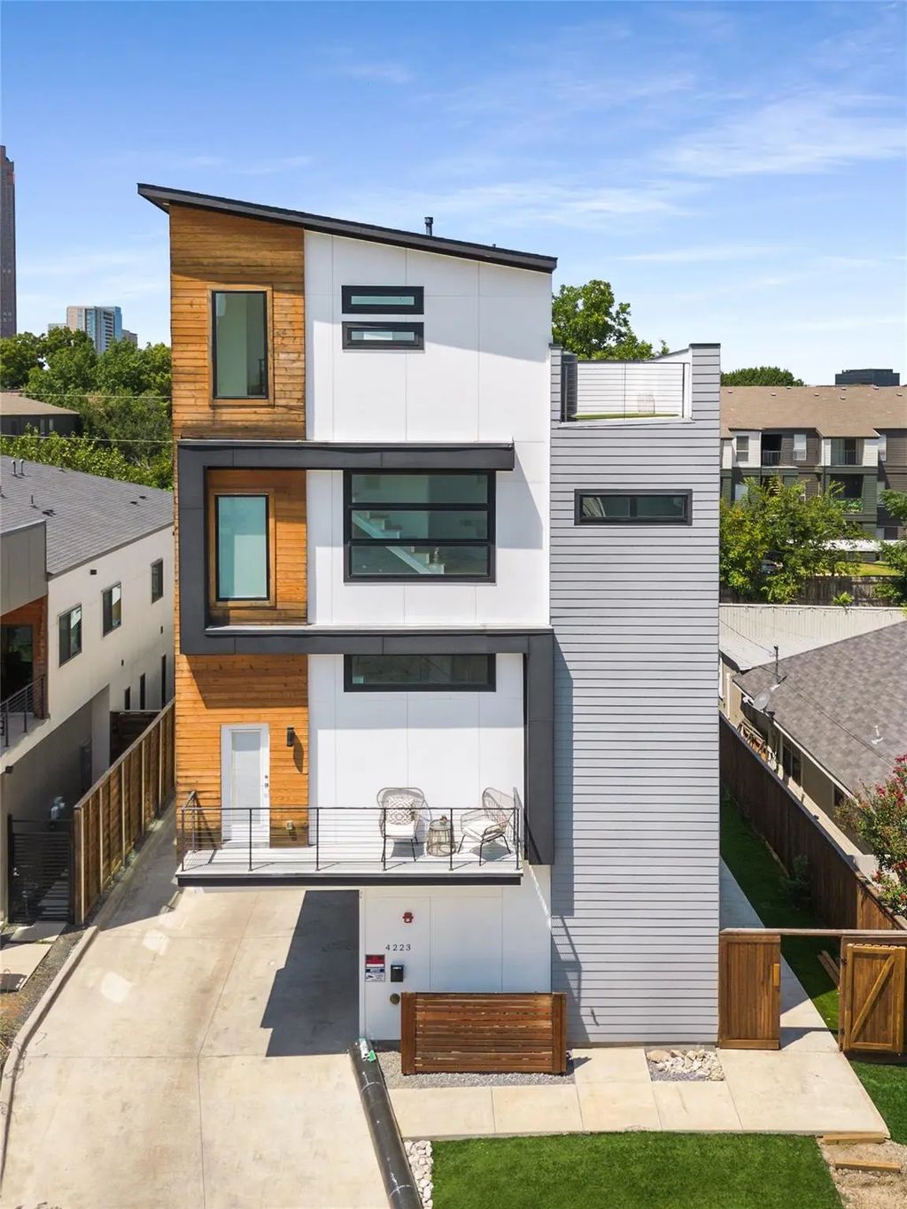 4223 Delano Place 105, Dallas