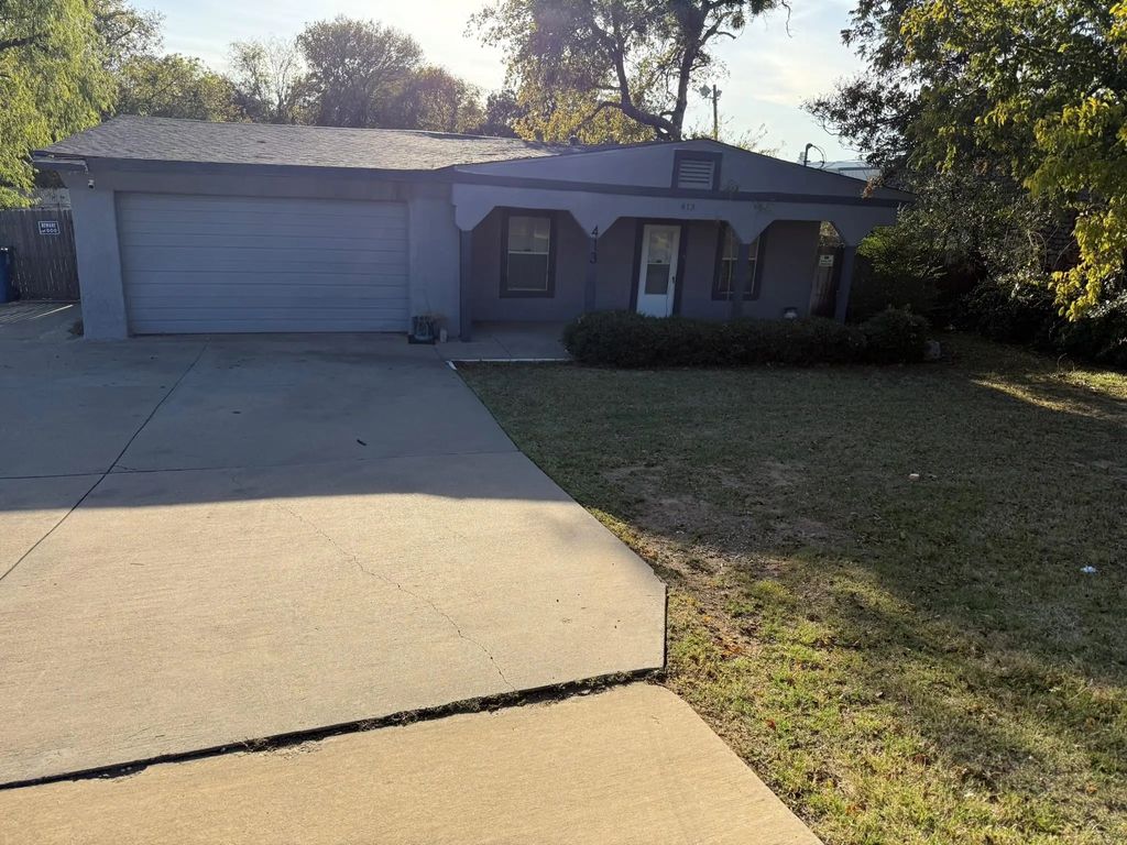 413 W Kennedale Parkway, Kennedale