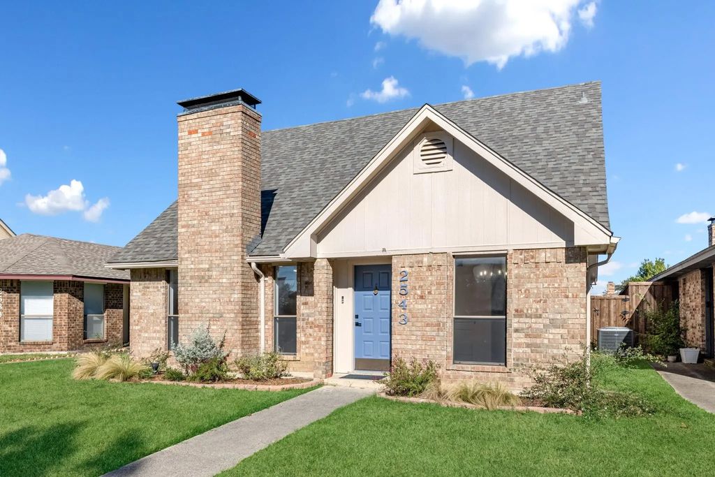 2543 Sundance Lane, Dallas
