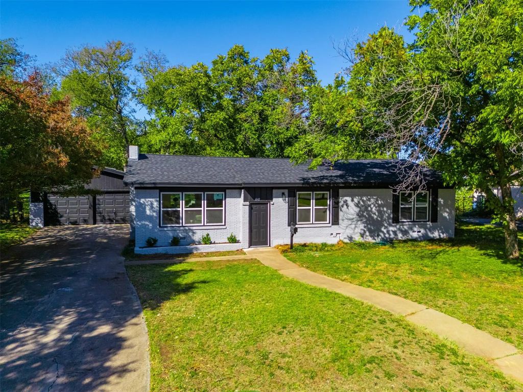 6843 Hardisty Street, Richland Hills