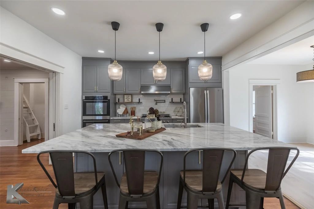 2231 S 8th Street, Abilene