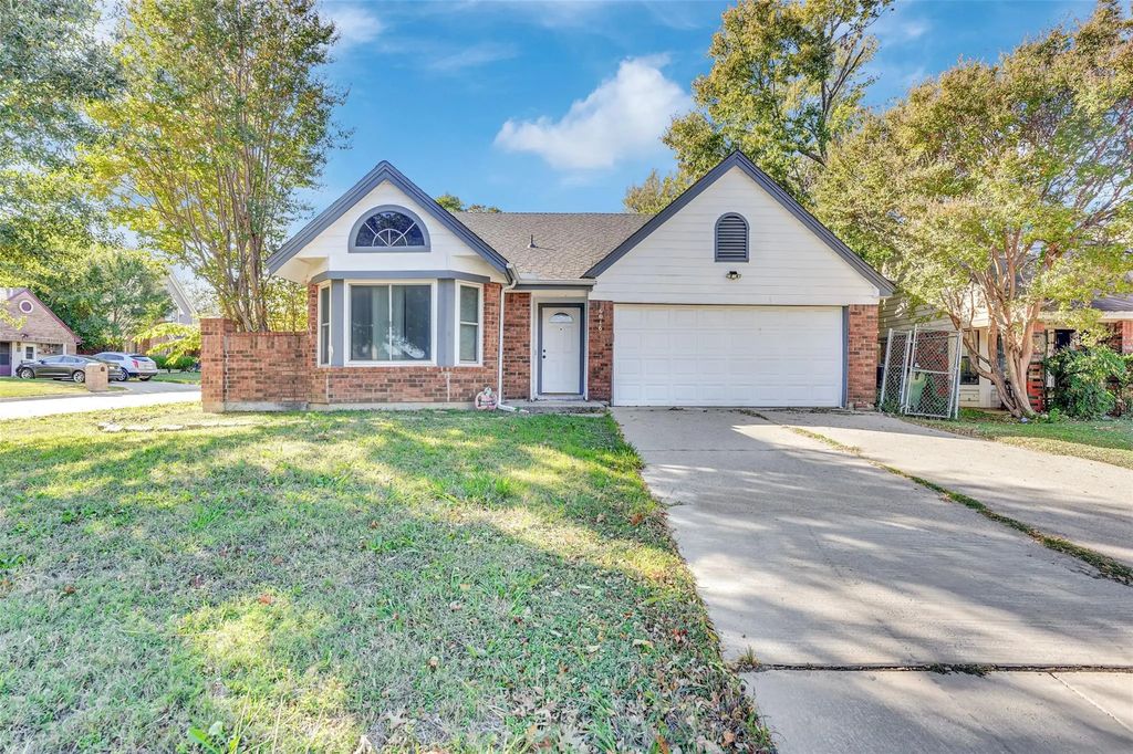 6016 Glenwood Drive, Arlington