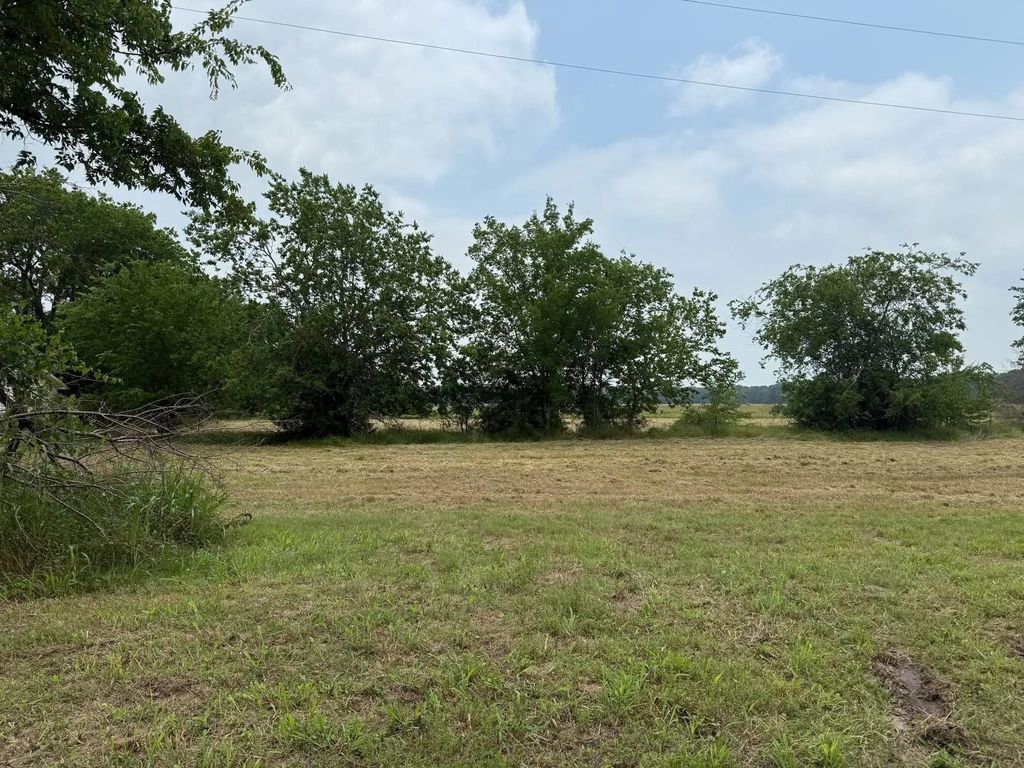 Lot 2 Cr 120, Wills Point