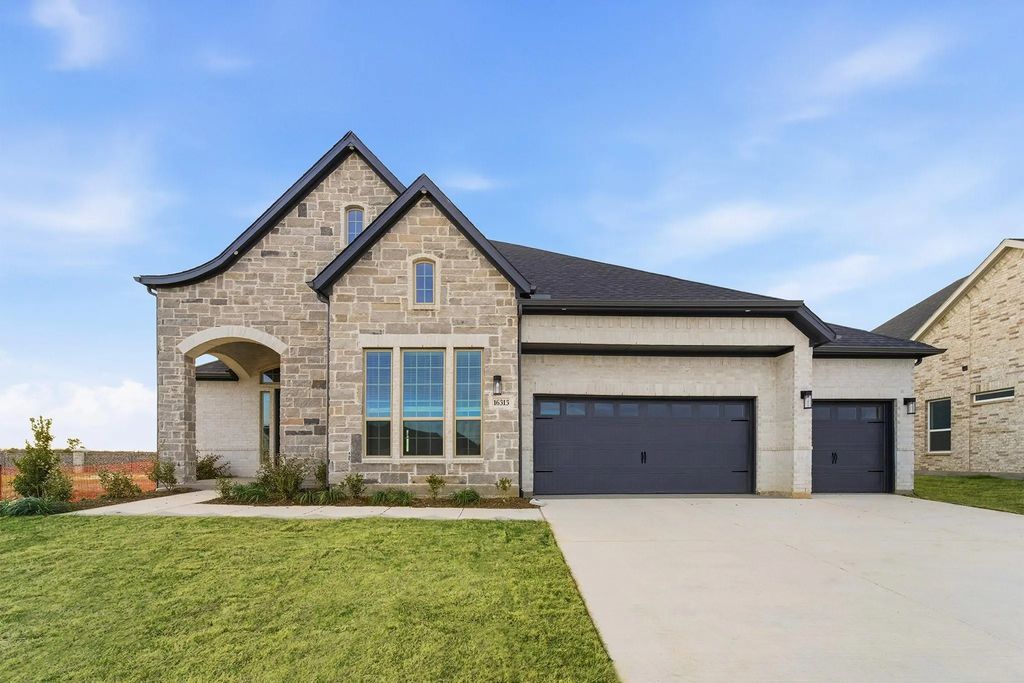 16313 Flatlands Way, Celina